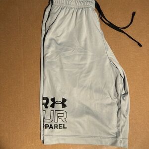 Brand: Under Armour, Size:S